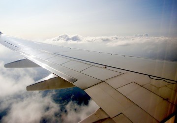 IATA pide un plan para compensar emisiones