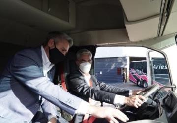Volvo recibi� la visita del ministro Mario Meoni