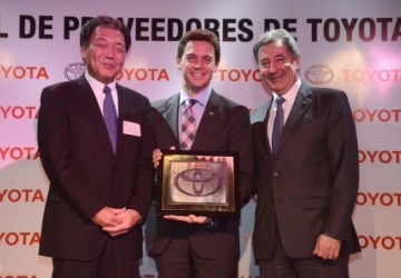 Bridgestone Argentina fue premiada por Toyota